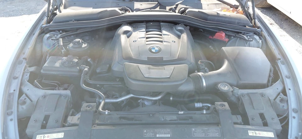 Motor BMW 650i 4.8L 2007 fabricante de equipamento original 102K milhas (LKQ~438674537) - Imagem 3 de 4