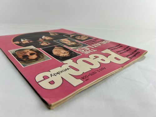 People Magazine April 5, 1976 - The Beatles Will They Sing Again - Picture 4 of 7