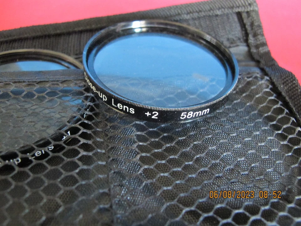 4-Pcs +1/+2/+4/+10 Close-Up Macro Lens Set For Canon EOS 58mm - Image 2 of 4