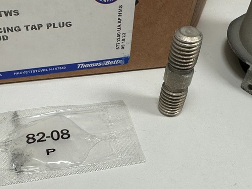Elastimold K650RTWS Reducing Tap Plug with Stud 0537299 NEW IN BOX - Picture 5 of 12