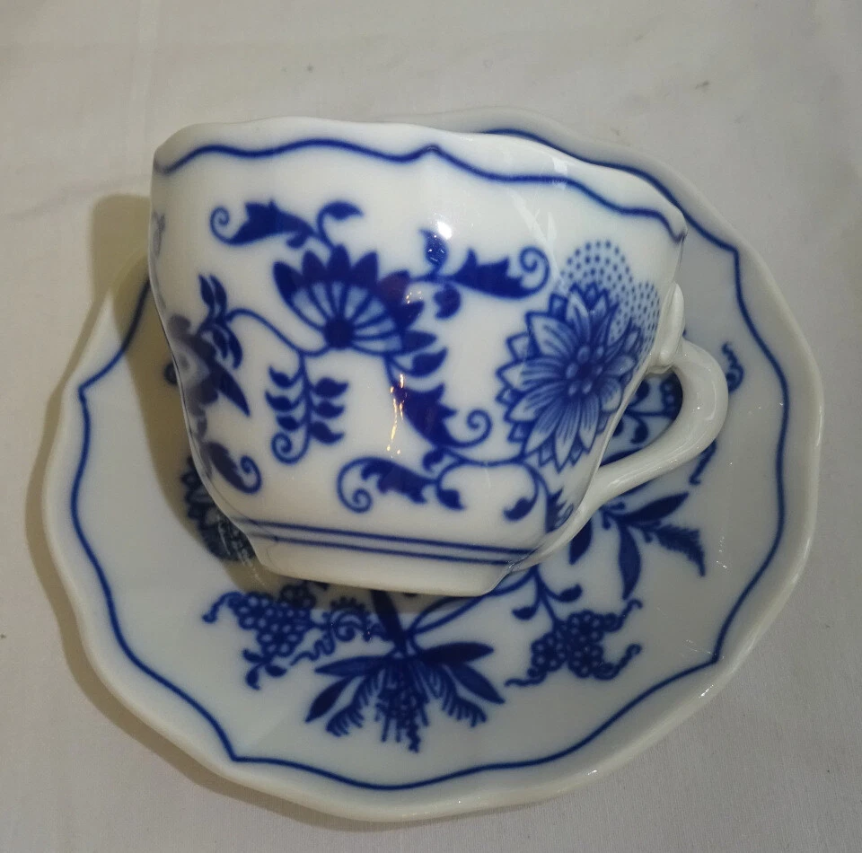 Onion Pattern Bohemia Original Mocha Cup 0.08L + Saucer R 11cm Porcelain - Image 3 of 4