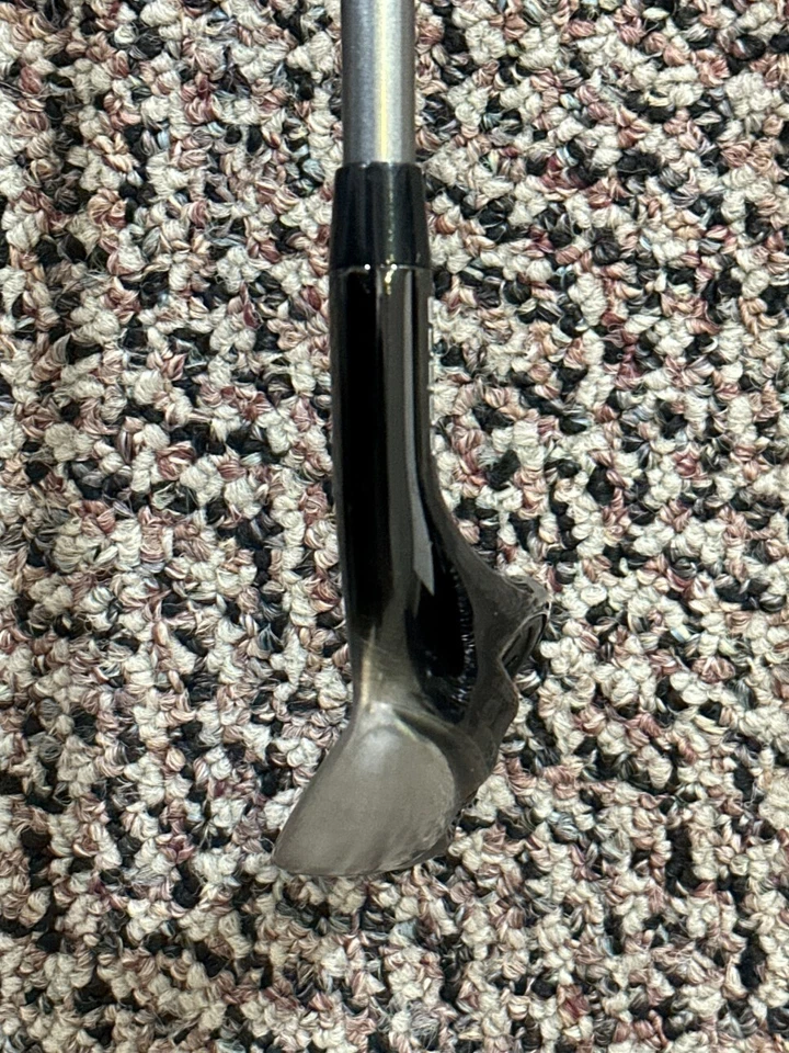 Cobra S3 49° G Wedge Aldila 60g NV-3 Senior Flex Shaft Karma agarre mediano Foto 4 de 4