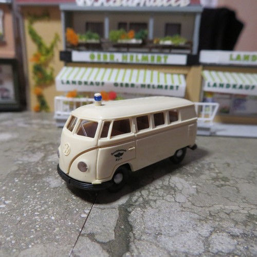 Brekina 3171 1:87 H0 VW T1 a Kombi Berufsfeuerwehr Köln weiß NEU OVP - Bild 8 von 9