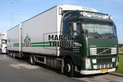 LKW Foto Volvo FH12 Kühlsattelauflieger Dänemark grün ALEX ANDERSEN ØLUND #b1gh