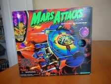 Trendmasters Mars Attacks Doom Saucer
