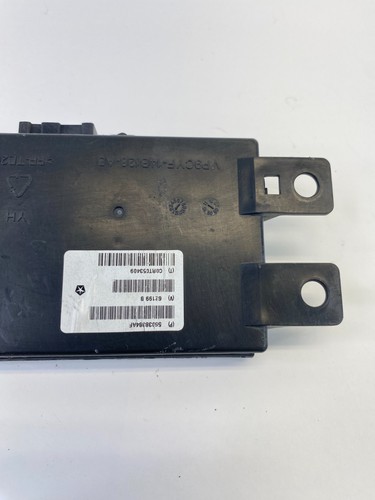 2011 2012 Chrysler Town & Country Blind Spot Detection Module 68036233AF - Picture 4 of 14