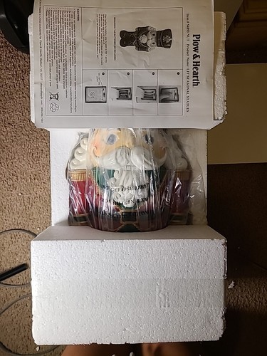 Nutcracker 17" With LED Lights In Box W/Plastic Bag ,Instructions,Polyfoam 2019 - Picture 7 of 7