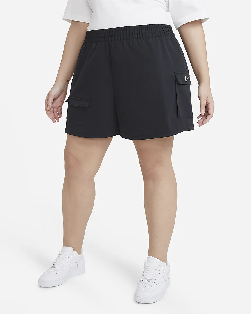 Nike Sportswear Swoosh Women's Plus Size 1X Utility Cargo Shorts