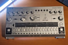 Behringer TD-3 / RD-6 / RD-78 Desktop Stand | 3D Printed Synth Stand