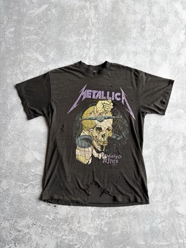 Metallica Damaged Justice Tour Faded Thrashed B 1980s vintage concert t-shirt, vintage, single stitch, B+ condition