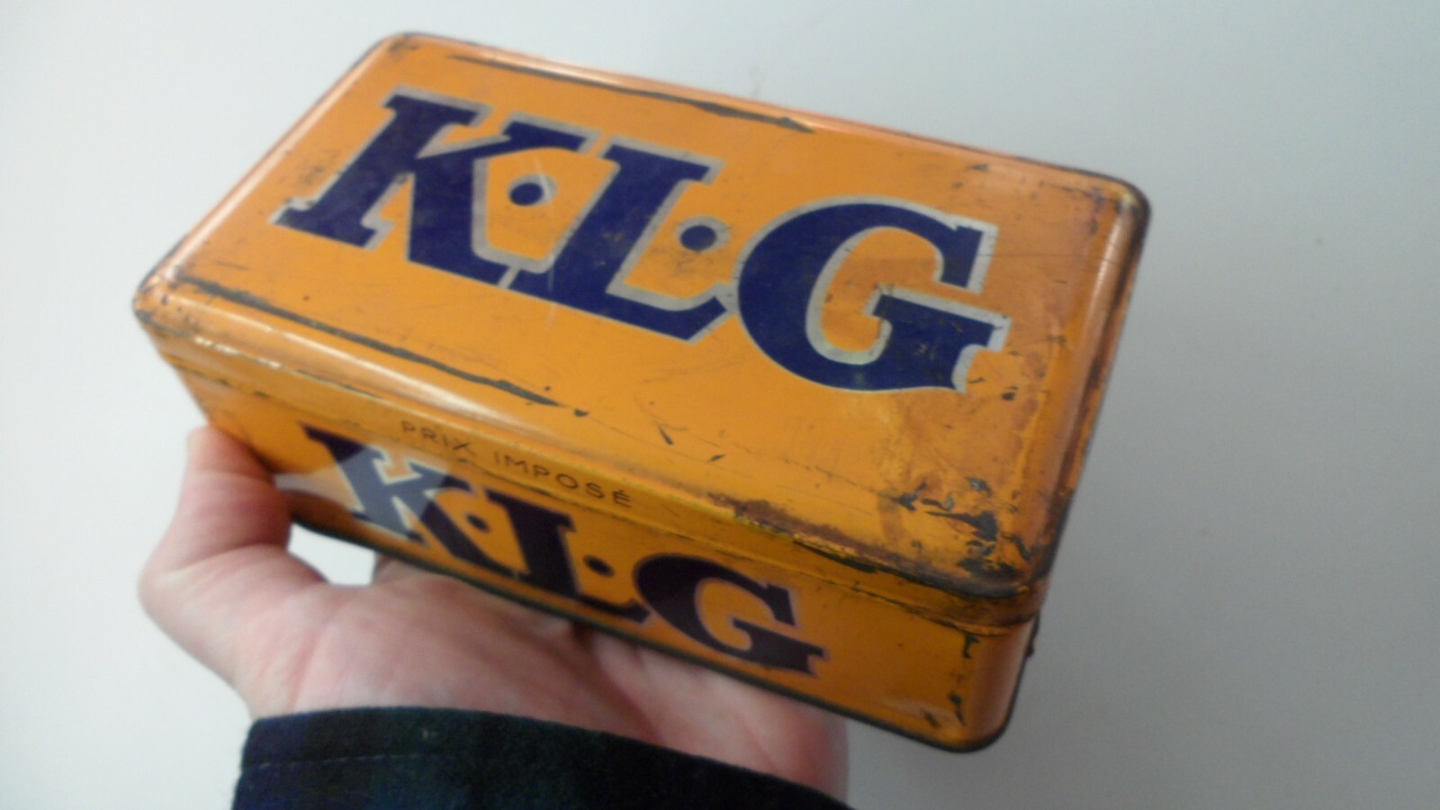Rare NOS KLG 12 spark plugs w/Tin CL9LF 1947 Austin Rolls Royce FREE Shp