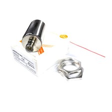 New In Box IFM IIM200 Proximity Switch