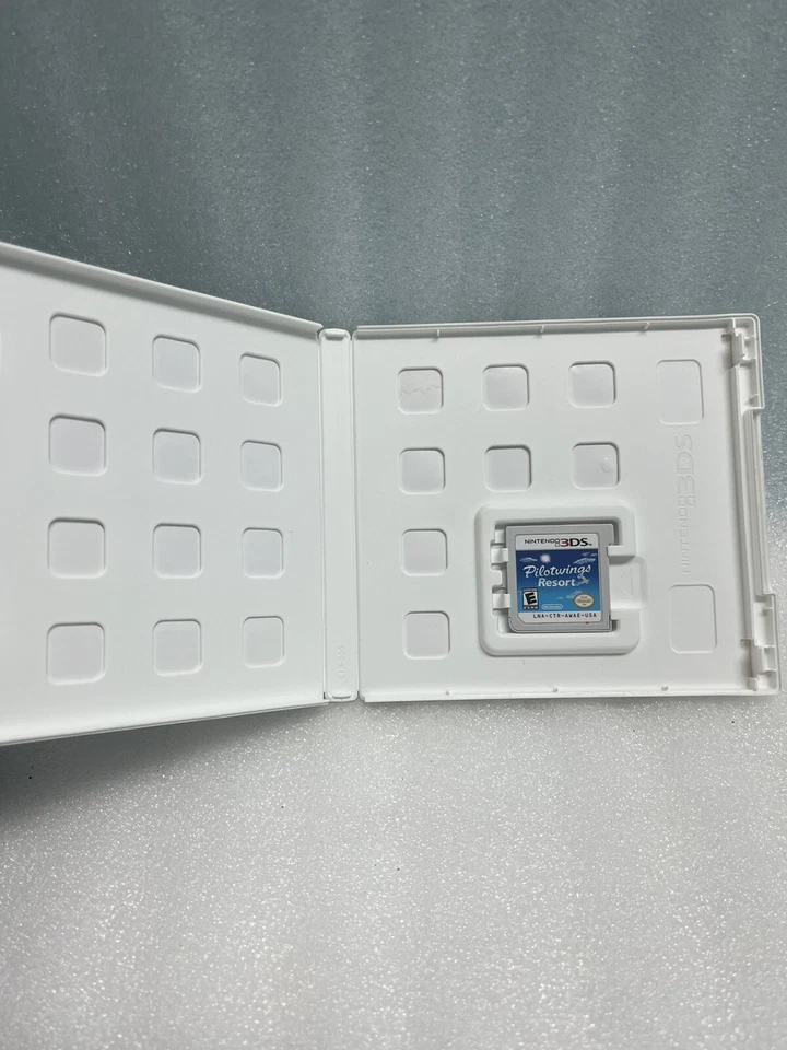 Pilotwings Resort Nintendo 3DS No man Tested - Image 4 of 4