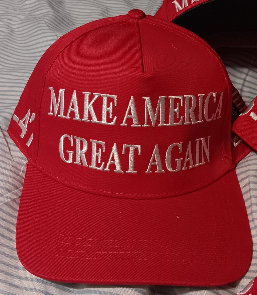Sombrero MAGA rojo y blanco Trump 45-47 Make America Great Again 2024 HECHO EN EE. UU. - Imagen 2 de 4