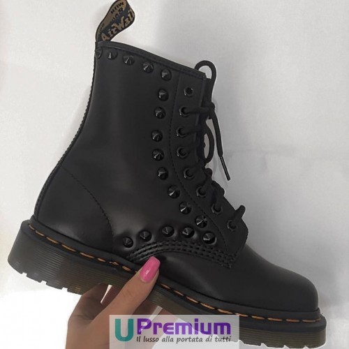 Dr. Martens Nero Borchie Ceramica Nere [Prodotto Personalizzato] Scarpe  ORIGINAL | eBay