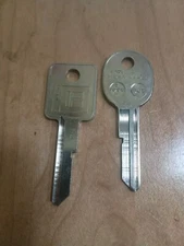 New GM B44 & B45 Ignition Key Uncut Blank Set GM Primary E And Secondary H 2keys