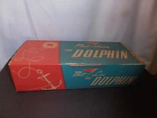 Fleet Line Dolphin Boat with Box