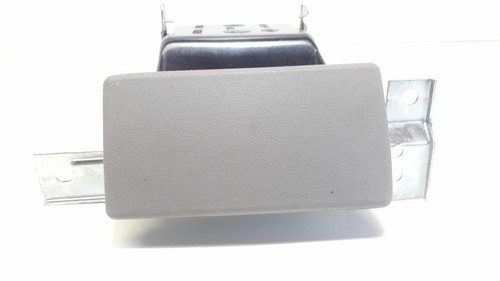 Nissan Almera Tino 2000 Aschenbecher vorne 68800BU000 UST36179