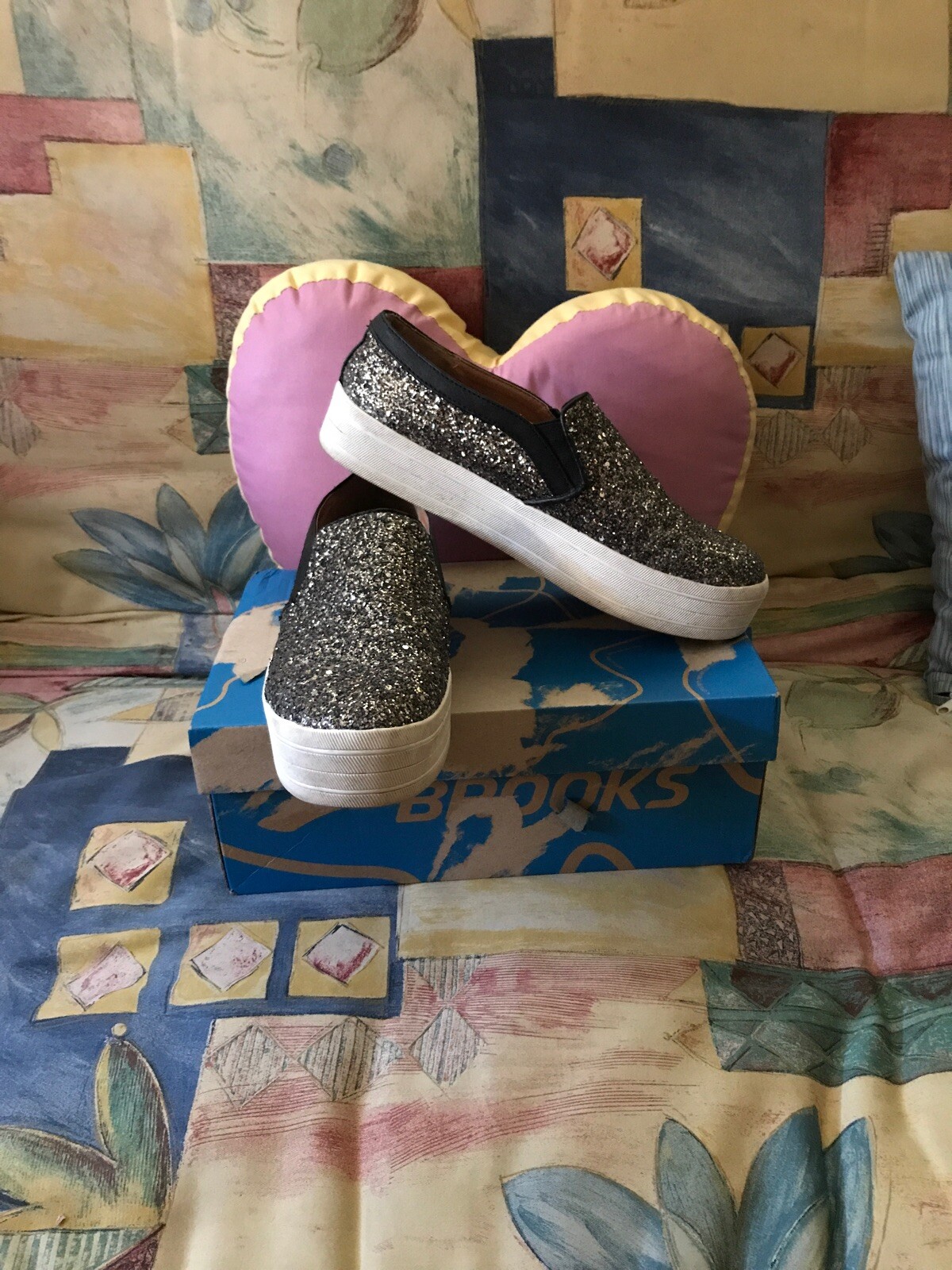 Mossimo Supply ZOLA Dark Gold Glitter Platform Slip On Sneaker Womens