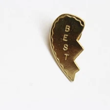 Half Split Heart BEST FRIENDS Pin Gold Tone Lapel Enamel Collectible