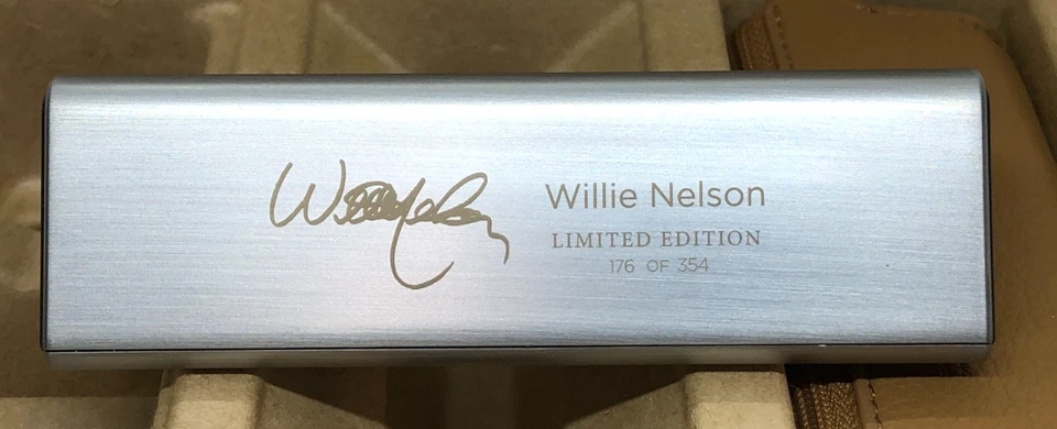 Pono Digital Audio Player Willie Nelson #176 Of 354 - READ - Image 3 of 4