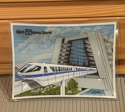 Vintage Walt Disney World Contemporary Hotel Monorail Glass Dish 1970s
