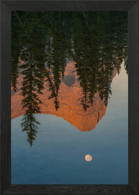Berg Spiegelung mit Mond Gerahmtes Wandbild Poster Leinwanddruck Bild