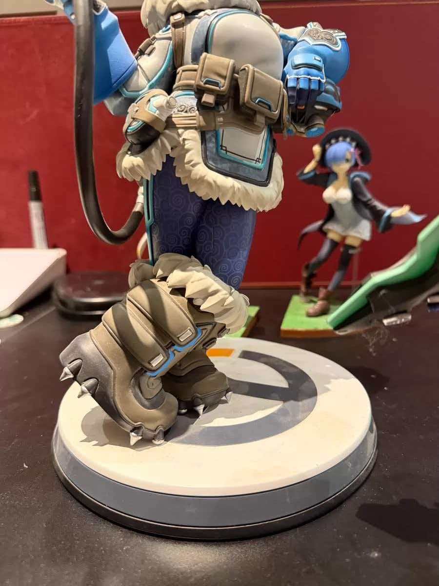 MEI Blizzard Overwatch Mei 1/6 Scale Statue Collectible Figure In