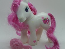 Vintage 2003 Hasbro My Little Pony Strawberry Swirl with Brush G3 Pony VGC