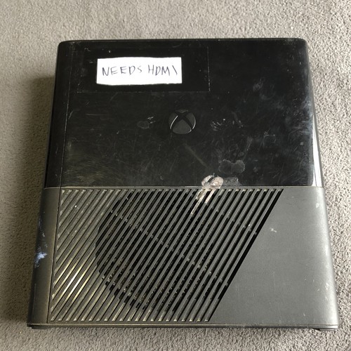 Microsoft Xbox 360 E 1548 4GB Console ONLY - NEEDS REPAIRS - Picture 6 of 9