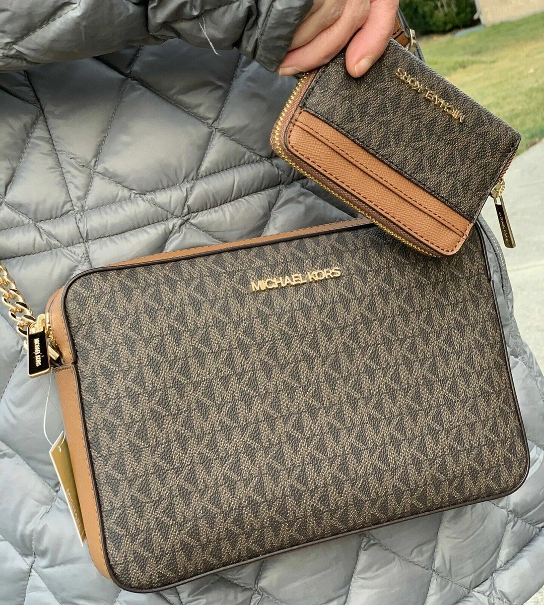 Michael Kors Jet Set Crossbody Bag