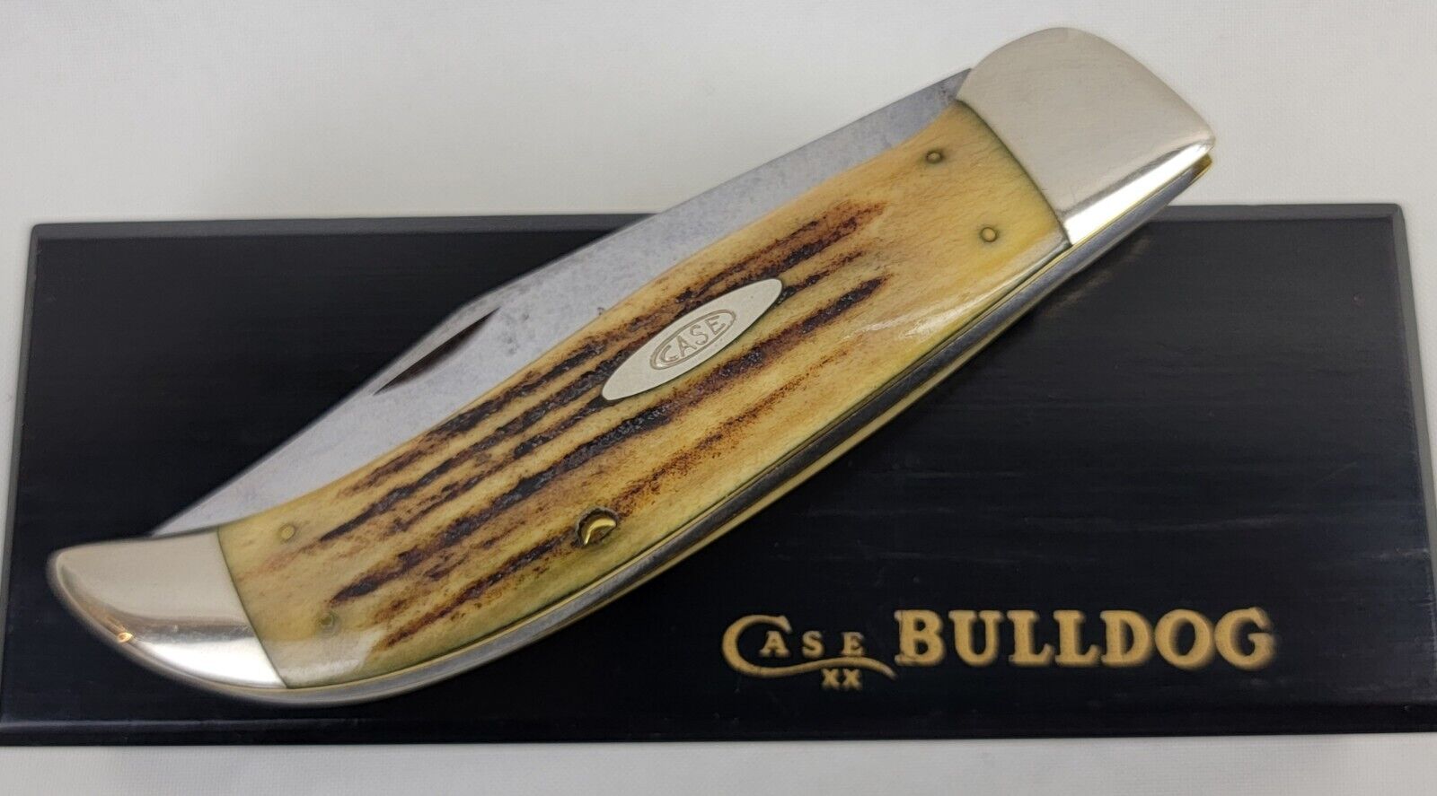 Case XX USA 1964-1969 5172 Stag Bulldog Yellow Winterbottom Handle Knife w/ Box