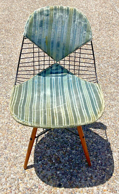 Herman Miller 1953 Ray & Charles Eames DKW-2 Dining Black Wire Chair Wood Legs-B