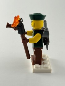 Lego Ninjago  Minifigure Sky Pirate Foot Soldier minifig with weapons 853544