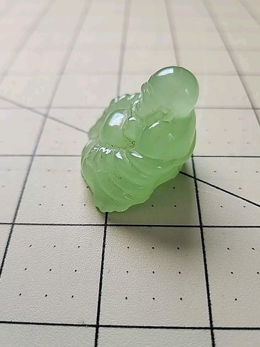 BUDDHA GREEN GLASS FIGURINE - Picture 2 of 6