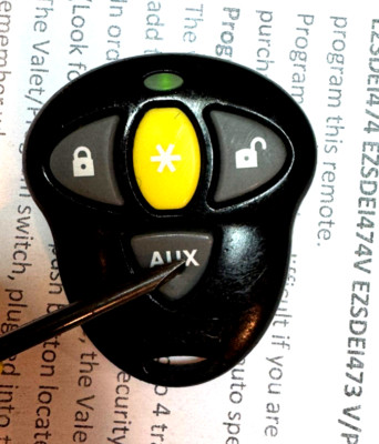 Python Keyless Remote Car Key Fob EZSDEI474P car starter 474P 4 Button Control