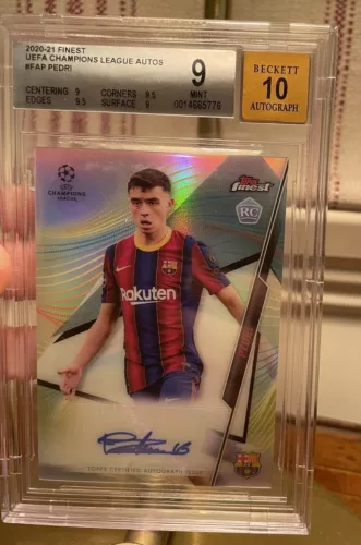 PEDRI RC REFRACTOR AUTO! 2021 TOPPS FINEST SOCCER UEFA CHAMPIONS LEAGUE BGS 9/10