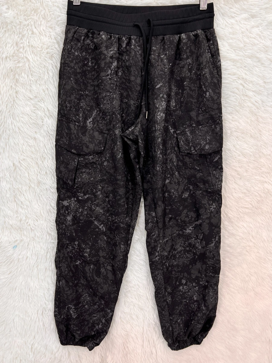 Zella Women's Activewear Getaway Cargo Pants Black Lucretia Print