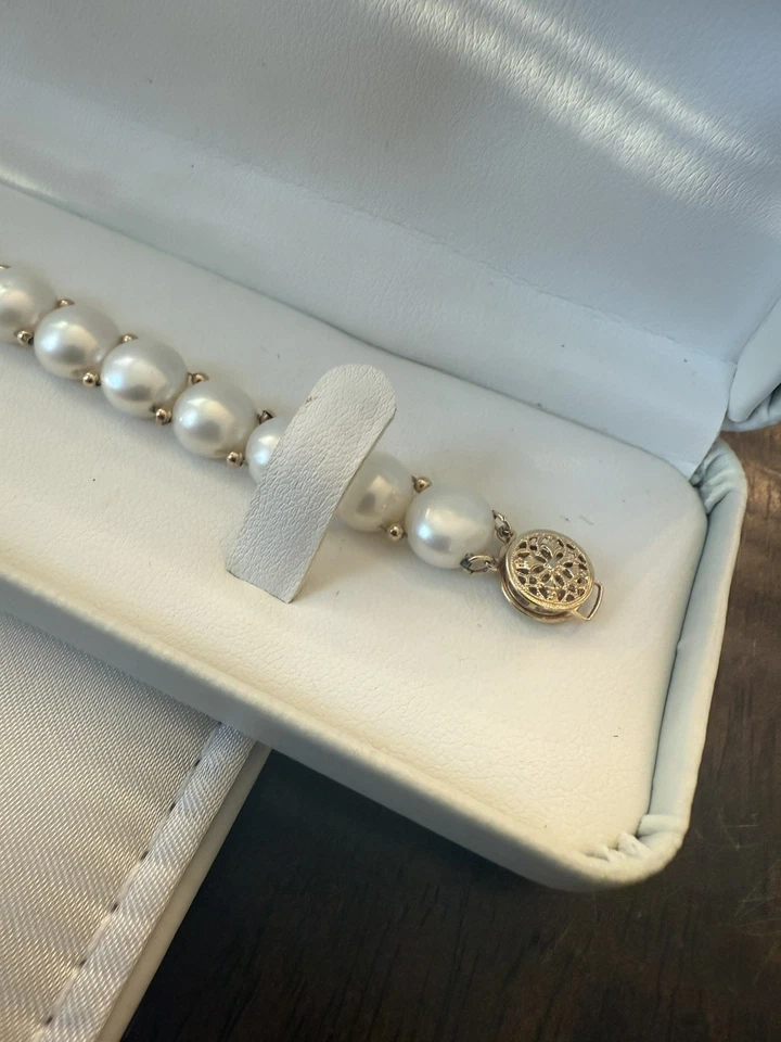 Pulseira de pérolas de ouro 14K fecho de 7 polegadas e colar conjunto de fecho de 17 polegadas com estojos - Imagem 3 de 4