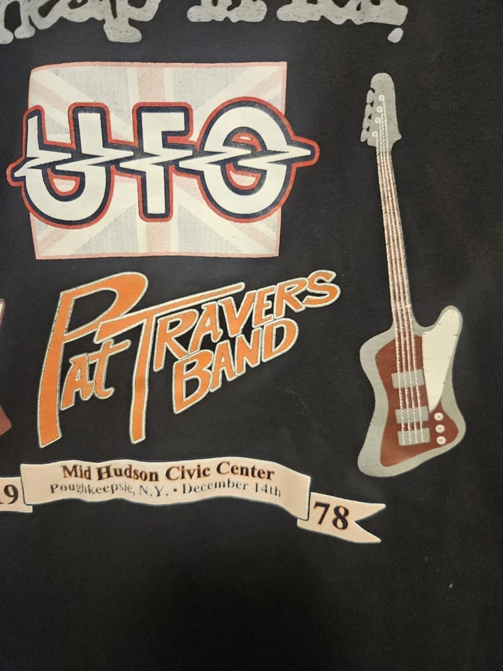 Vintage Cheap Trick UFO Pat Travers Band Tshirt Mens Size 3XL - Image 4 of 4