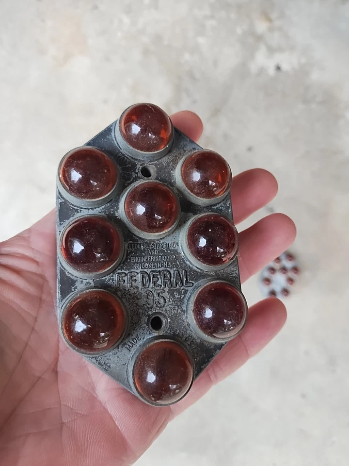 2 tampas refletoras antigas antigas Federal 95 laranja âmbar vidro mármore olho de gato EUA - Imagem 4 de 4