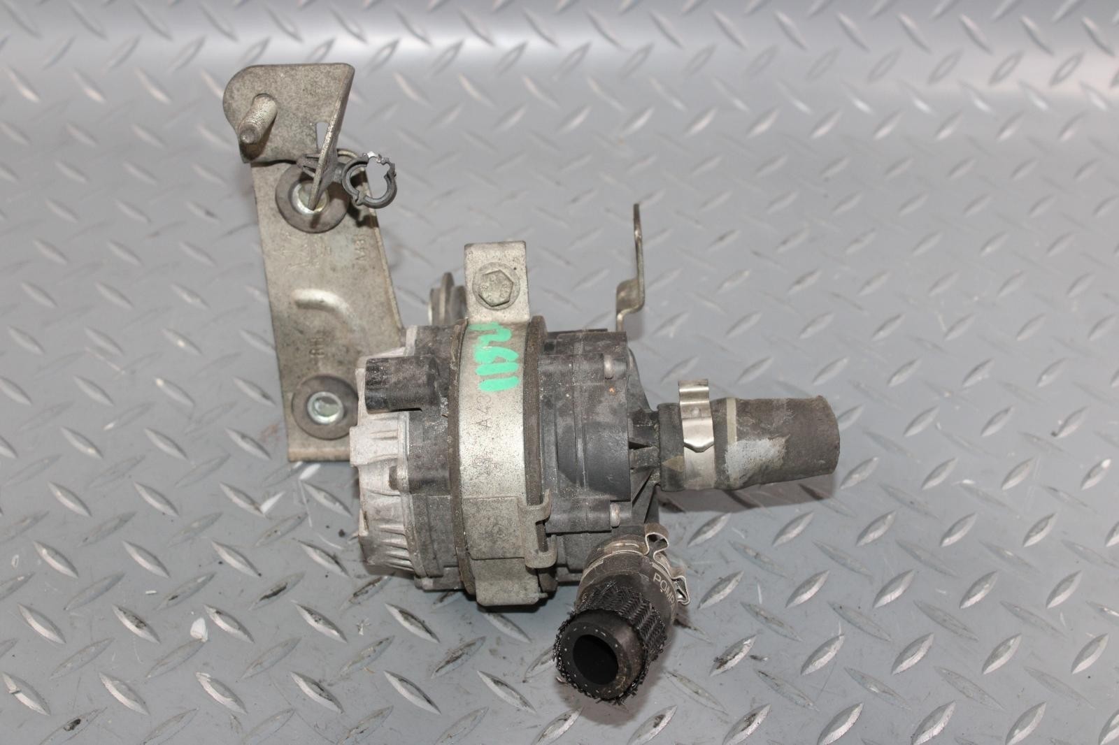 14-21 Ghibli 3.0L Motor Engine Water Pump Assy Unit Factory OEM OE WTY OE WTY