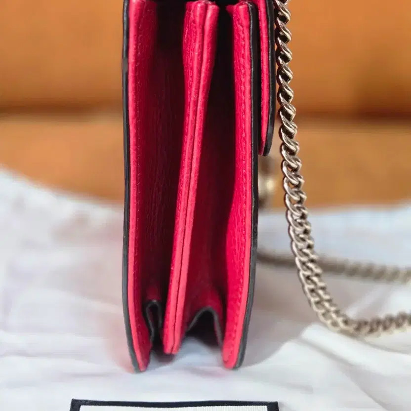 Gucci Interlocking Chain Bag Small Red - Authentic - image 7