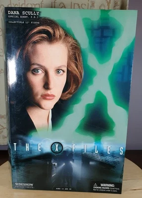 X-Files 2004 Dana Scully (Gillian Anderson) 12" Figur - Bild 1 von 4