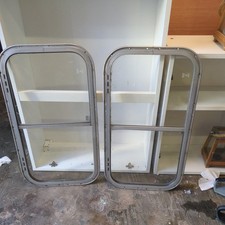 BOAT OR CARAVAN OPENING WINDOWS