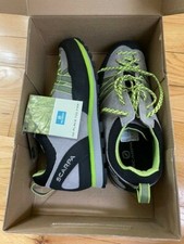 Women's Scarpa Crux Women Oyster Green Glow Size 9