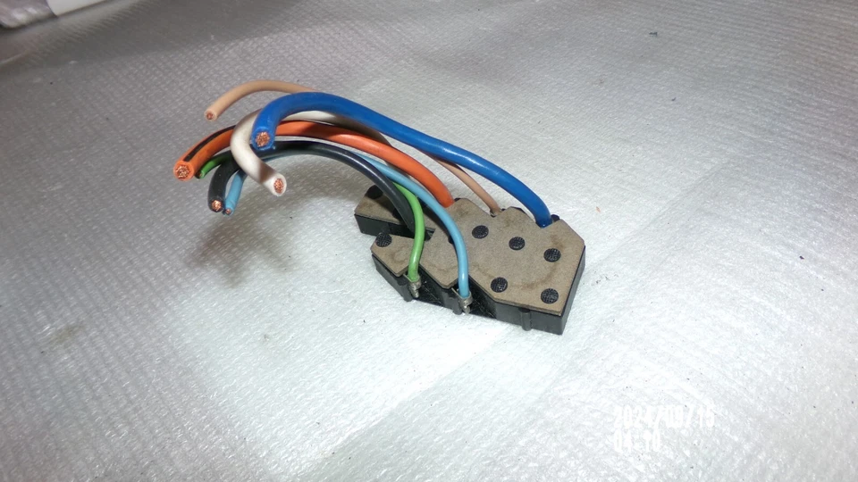 1979  1985  Cadillac  Eldorado Power Seat Switch Wire Connector Pigtail Plug Foto 4 de 4