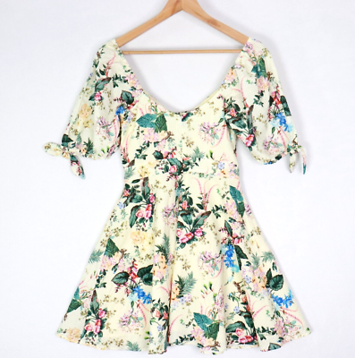 tigerlily kalani short dress Made for dance floors & Strawberry Daiquiri's, the Kalani Mini 