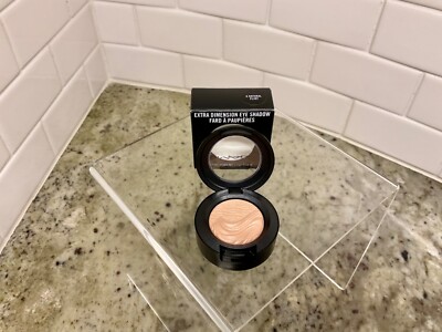 MAC Extra Dimension, Veluxe Pearl, Satin and Dazzleshadow Eye Shadow