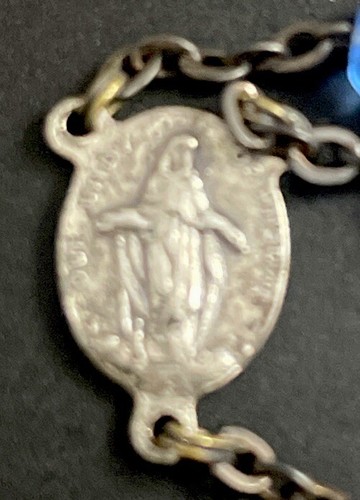 Vintage Catholic Blue Glass Rosary Jesus Center Silver Tone Crucifix - Picture 4 of 6